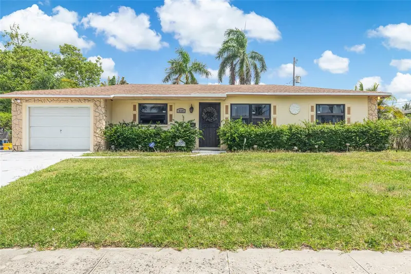 539 Sabal Palm Dr, FL