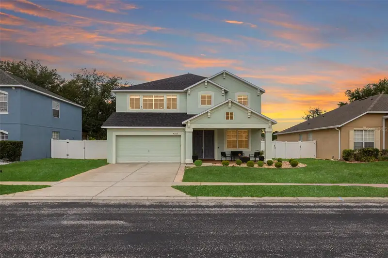 4215 Maplehurst Way, FL