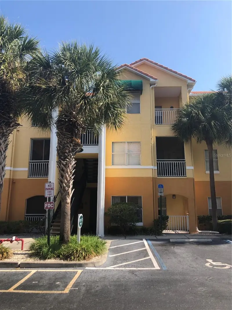 10764 70th Ave #2301, FL