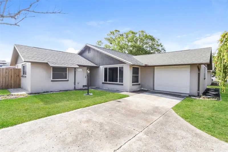9436 Weeping Willow Ln, FL