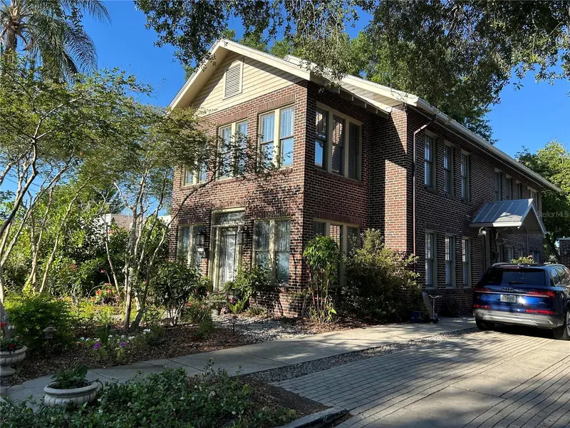 5205 N Central Ave, FL