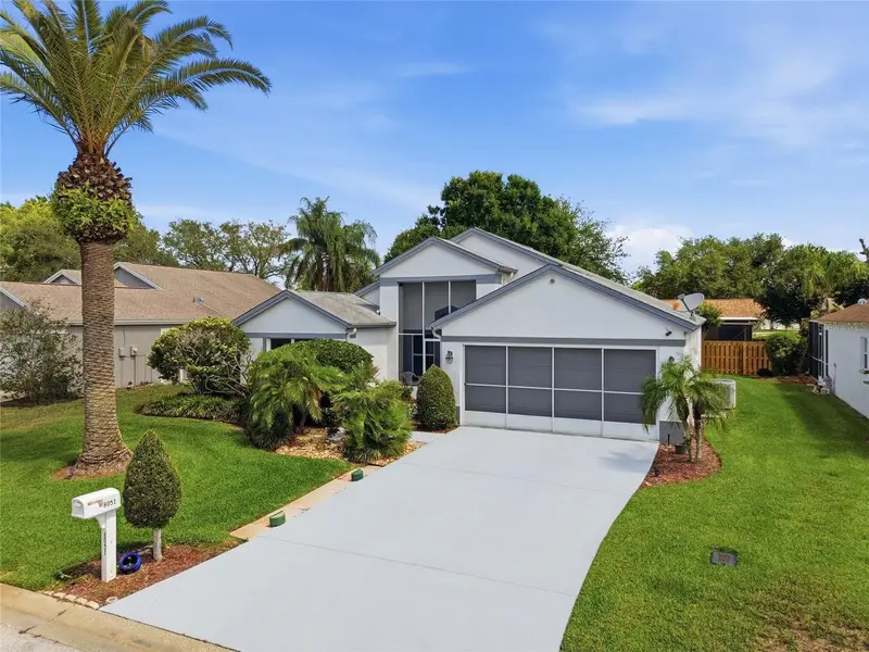 8051 Thatch Ter, FL