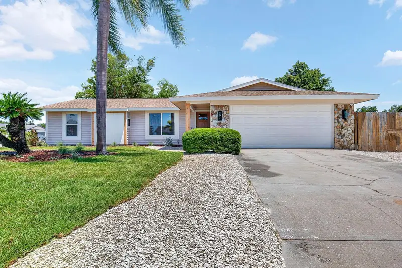 6306 37th Ave W, FL
