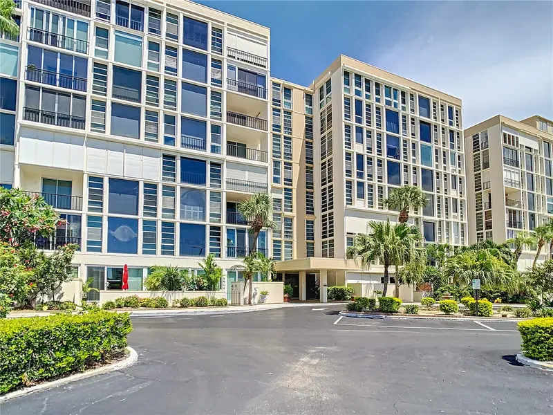 7400 Sun Island Dr #503, FL