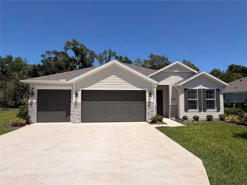 3089 Adrian Dr, FL