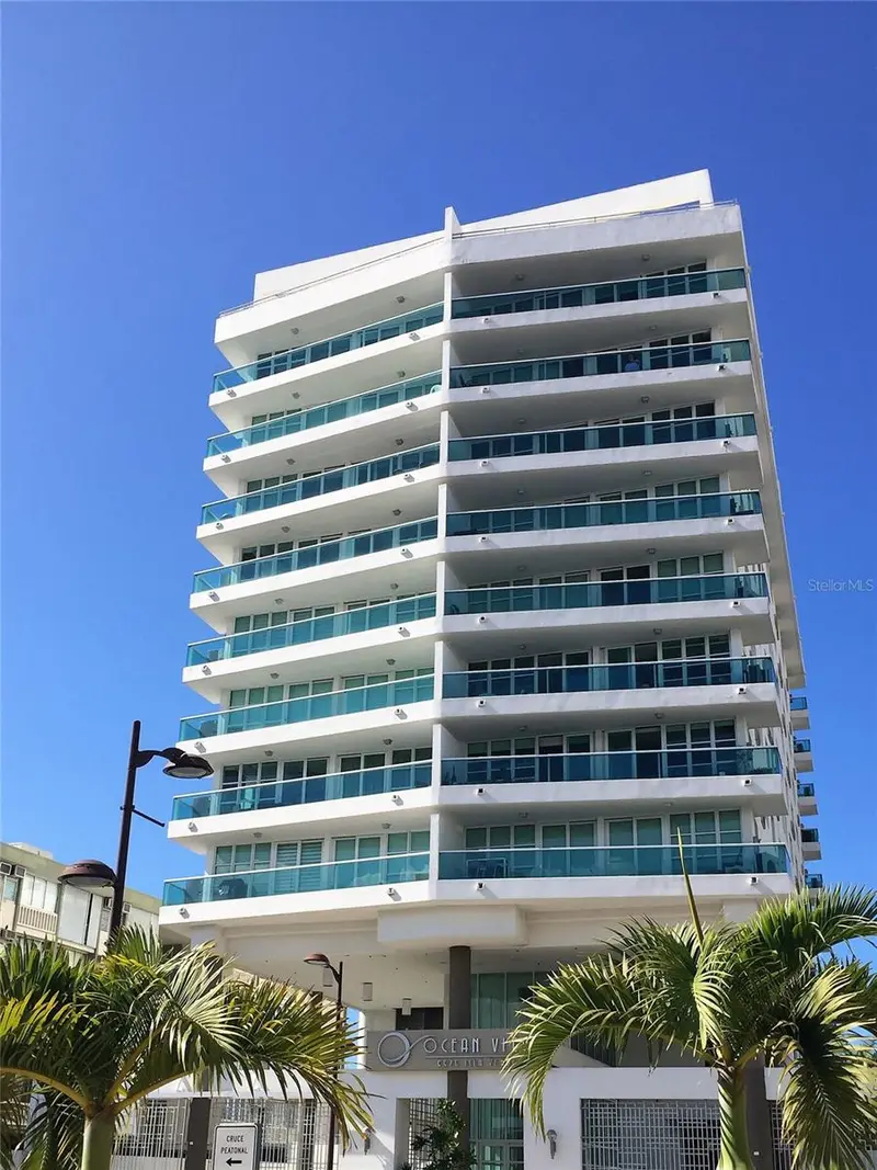 5575 Isla Verde Avenue #504, PR