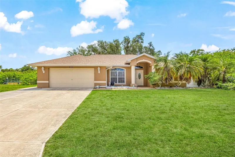 2590 Abbotsford St, FL