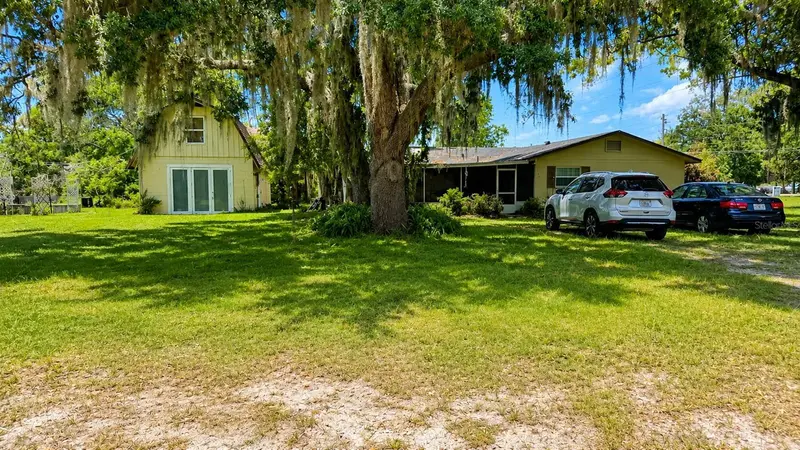 150 W 11th St, FL