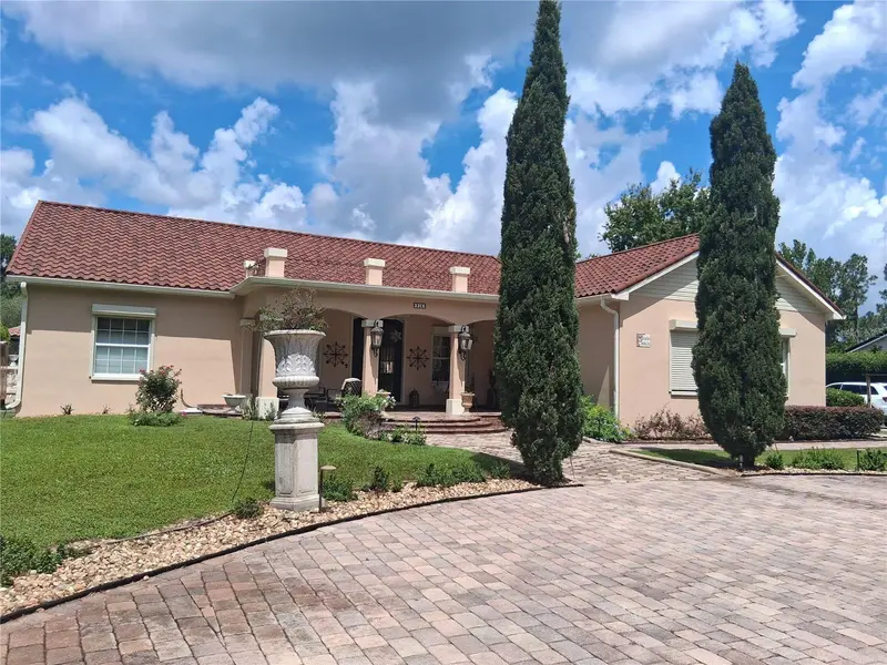 915 Old Welcome Rd, FL