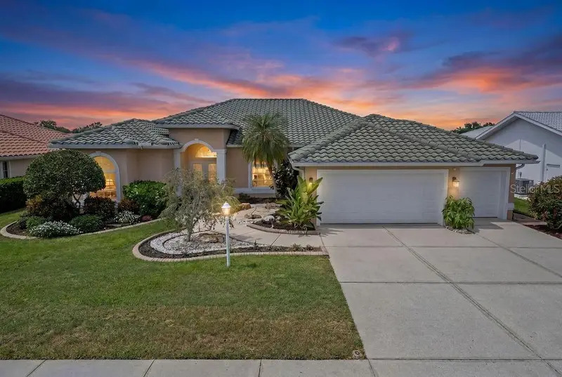 1543 Waterford Dr, FL