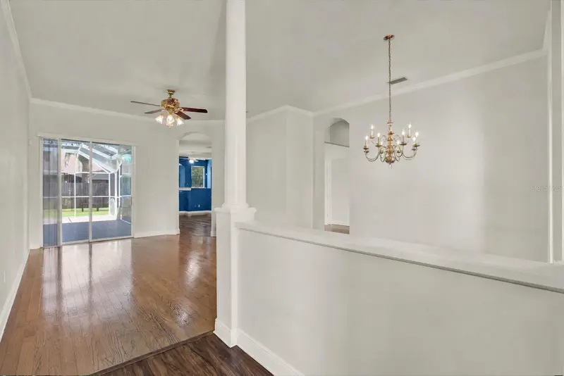 3165 Prides Xing, FL