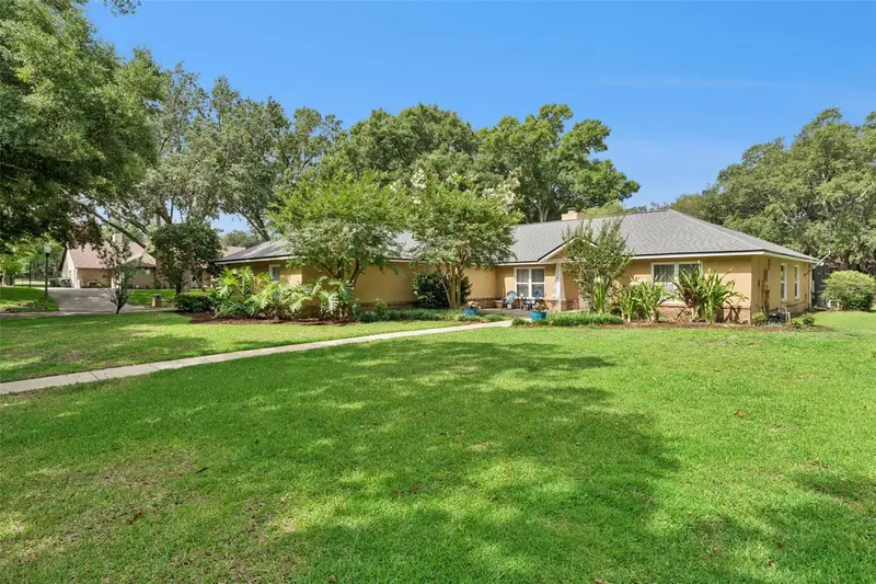 4418 Willow Shade Ct, FL