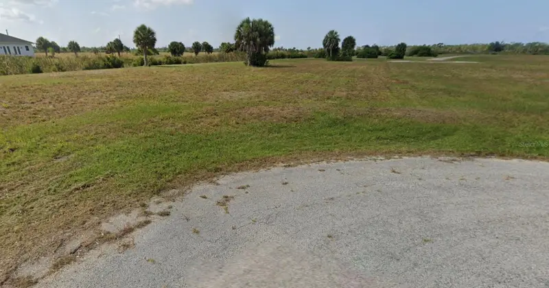 2 Rye Ct, FL