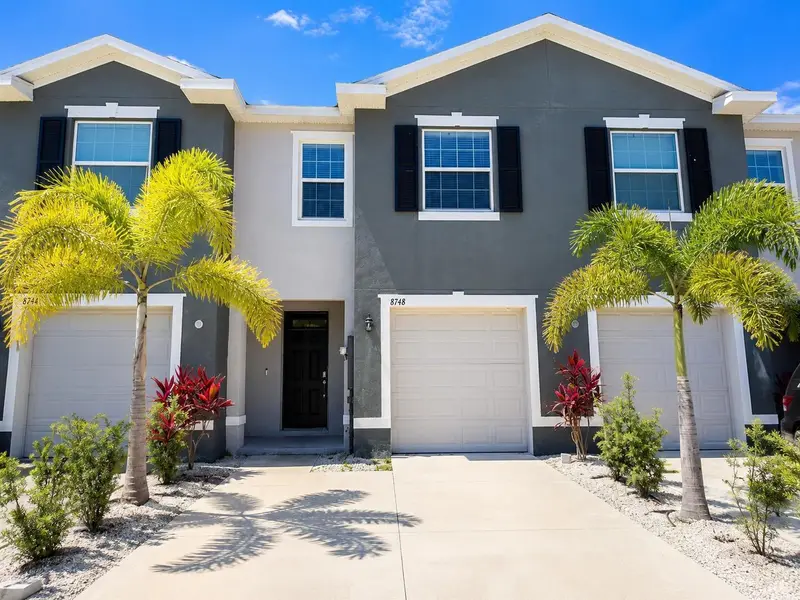 8748 Milestone Dr, FL