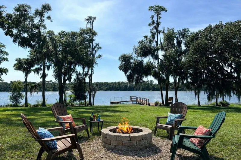 16902 Crawley Rd, FL
