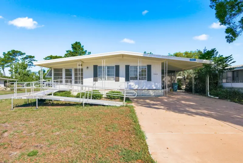 7557 Fairlane Ave, FL