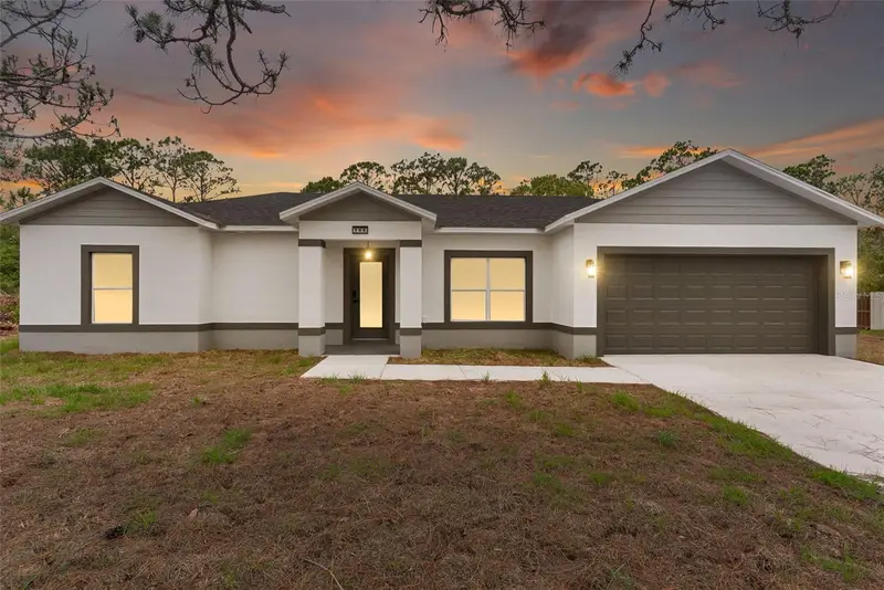 108 Oxbow Dr, FL