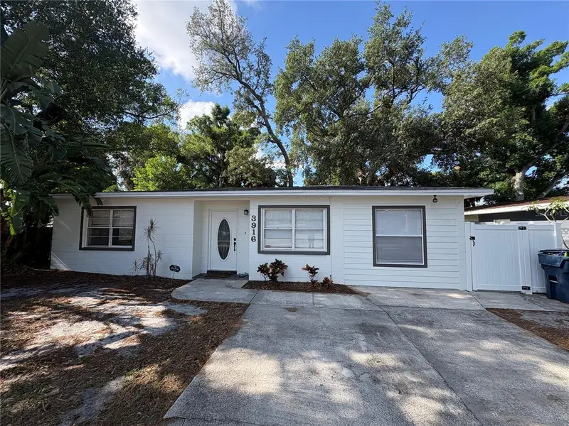 3916 W North A St, FL