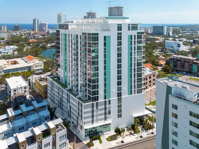 777 3rd Ave N #1104, FL