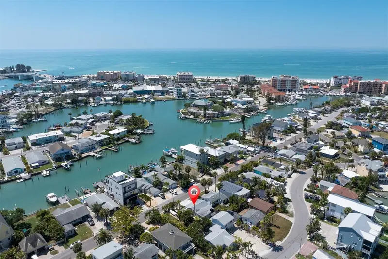 358 Boca Ciega Dr, FL