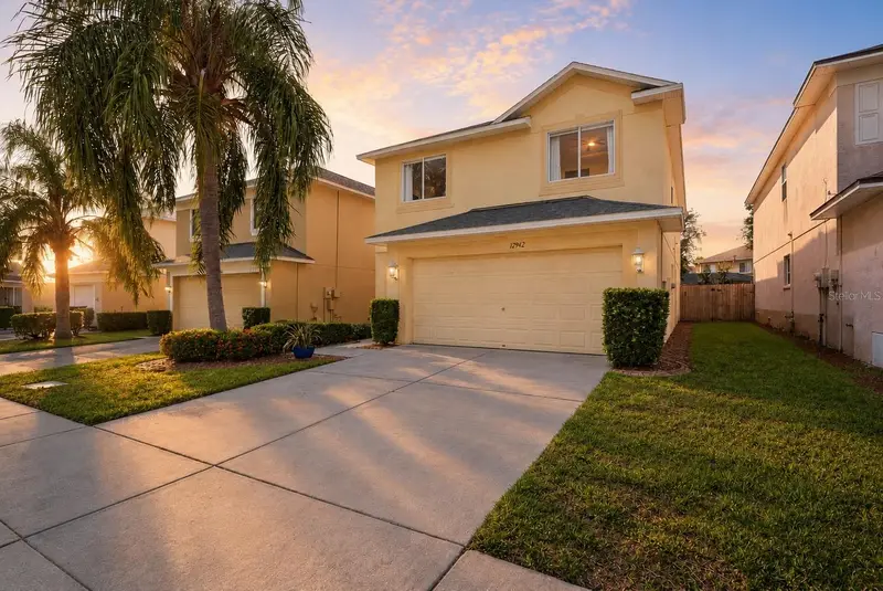 12942 Fennway Ridge Dr, FL