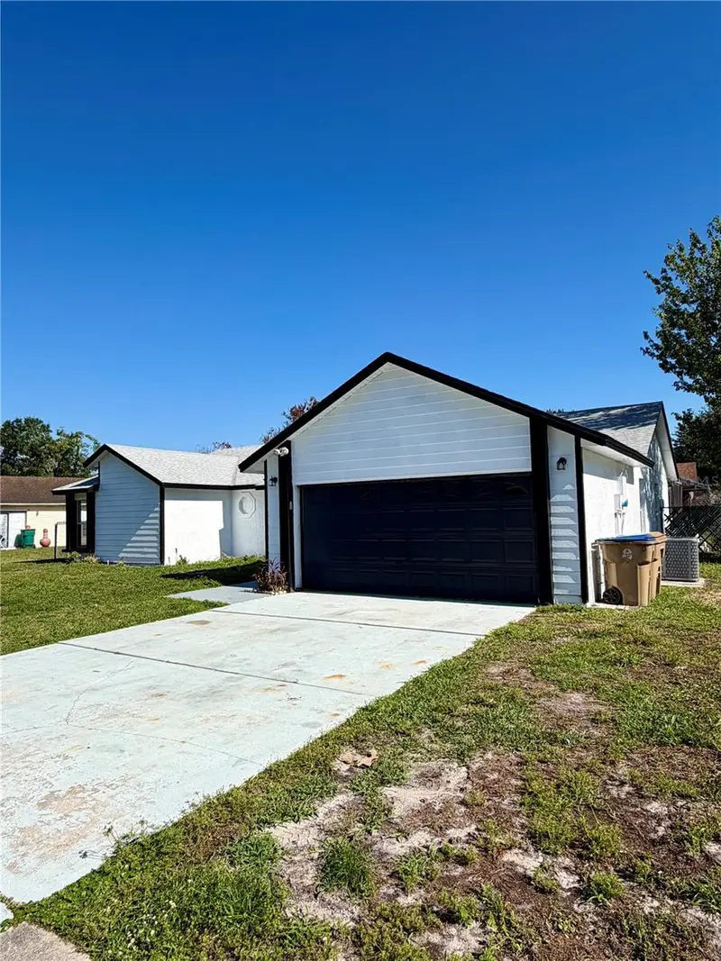 303 Silk Oak Drive, FL