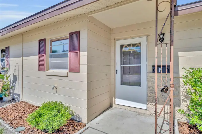 2 Villa Villar Ct #20, FL
