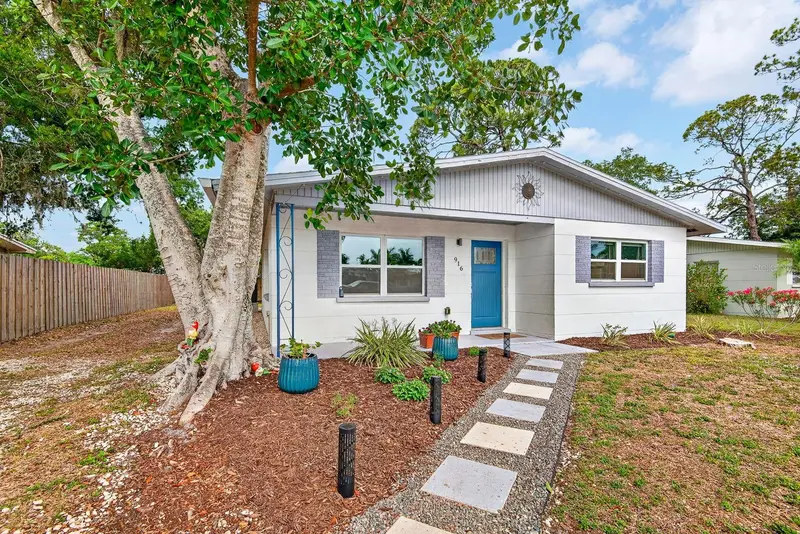 916 Pattison Ave, FL