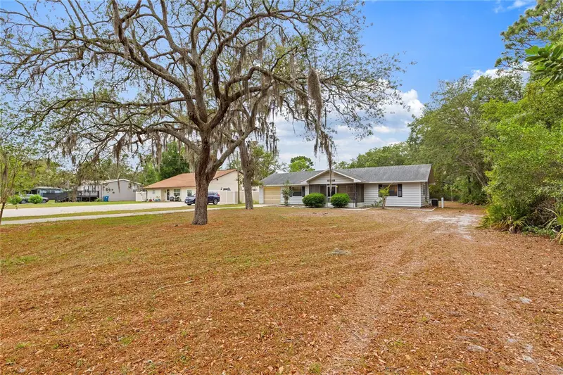 3377 Memory Ln, FL