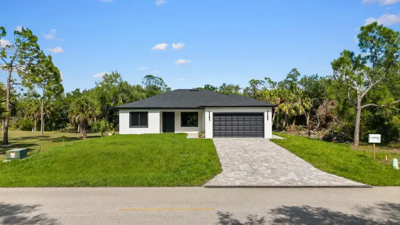 42 Venango St, FL