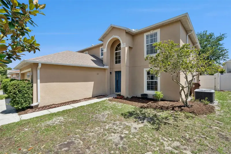 416 Barlyn Ave, FL