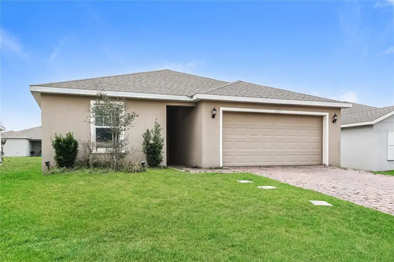 1473 Lucerne Loop Rd Ne, FL