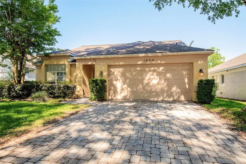 1804 Westpointe Cir, FL
