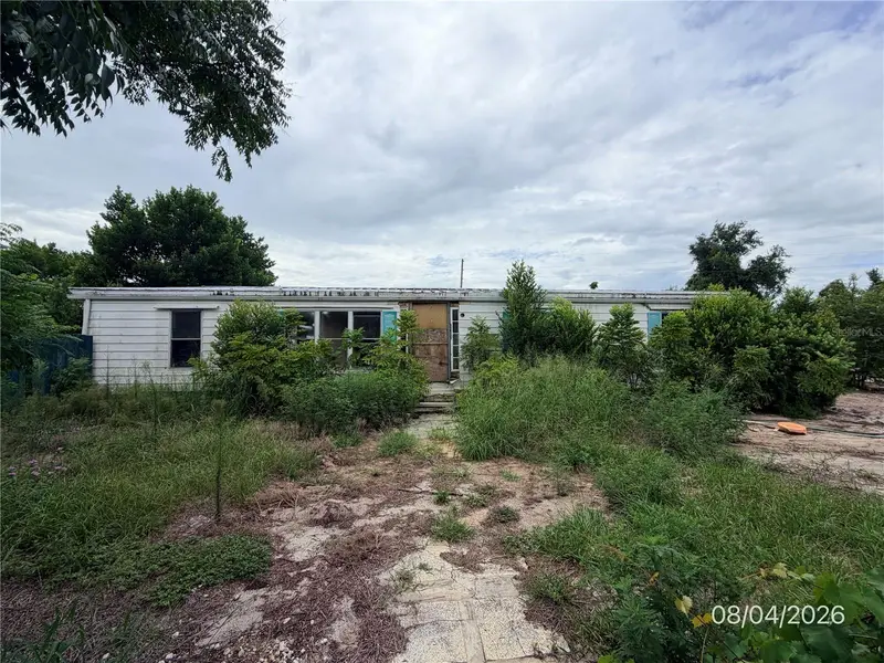 12024 Lakeview Dr, FL