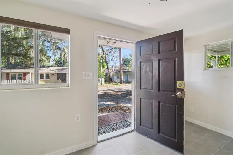 2114 Nw 7th Ter, FL