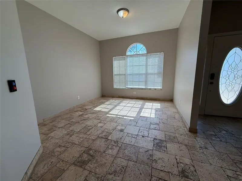 2212 Misty Ridge Ln, FL