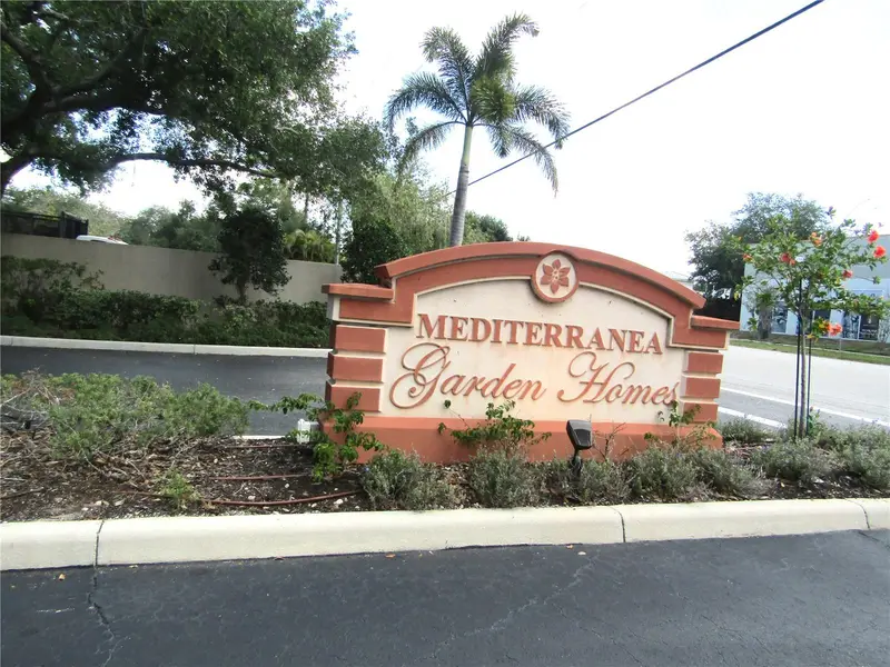 3966 Mediterranea Cir #421, FL