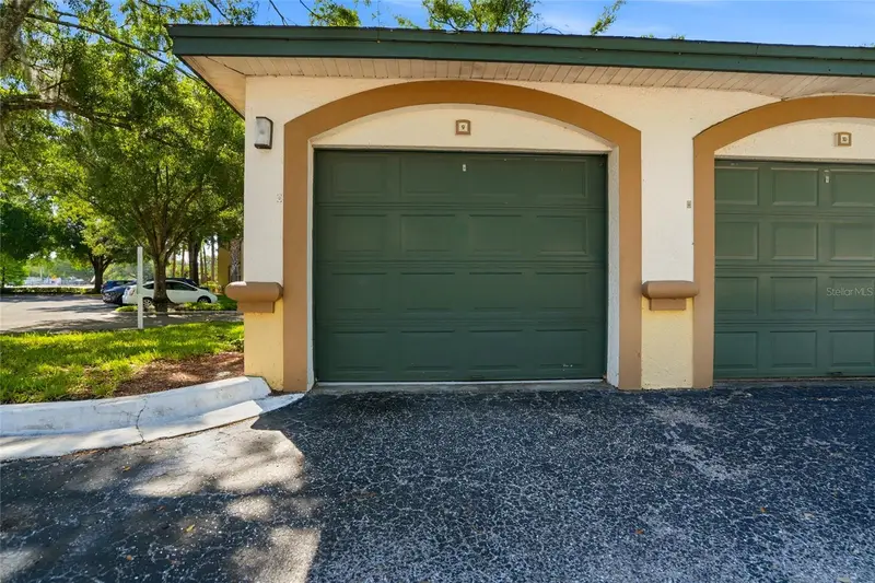 17101 Carrington Park Dr #419, FL