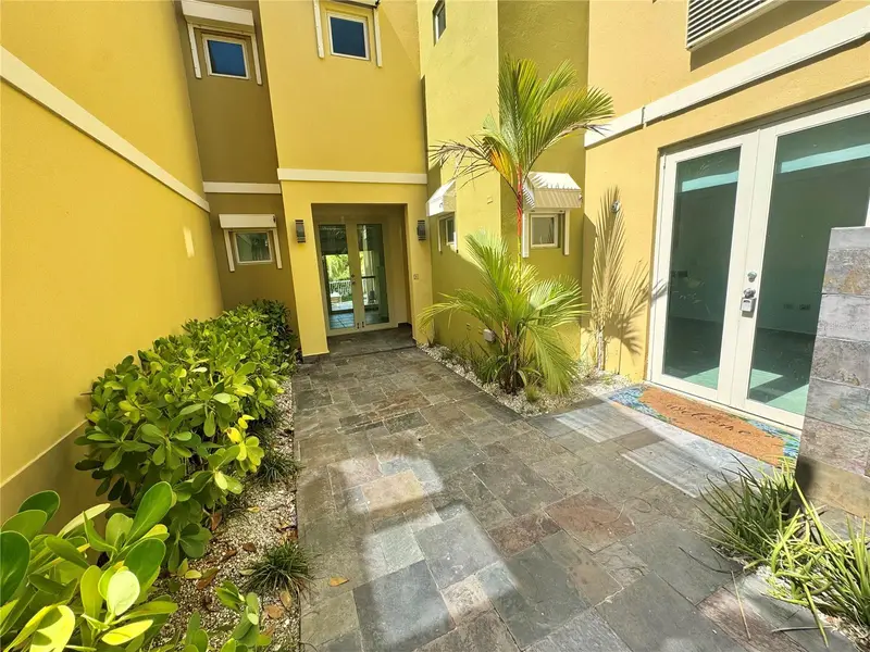 90 Candelero Dr #32, PR