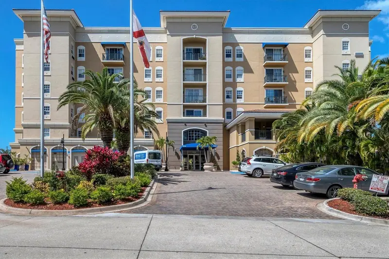 1064 N Tamiami Trl #1527, FL