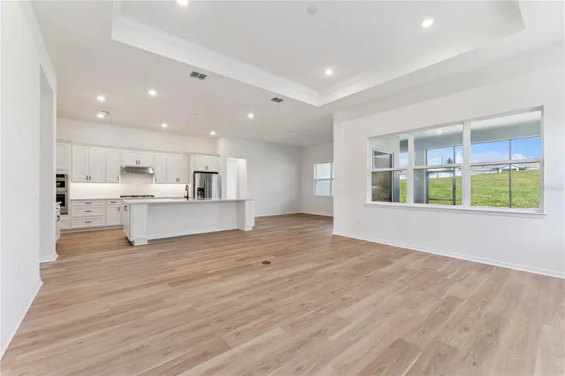 1552 Skyline Heights Cir, FL