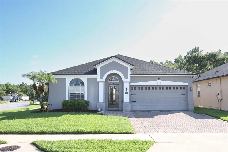 9345 Monterey Bay Dr, FL