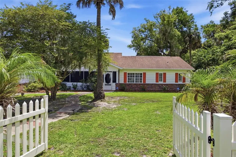 1100 N Palmetto St, FL