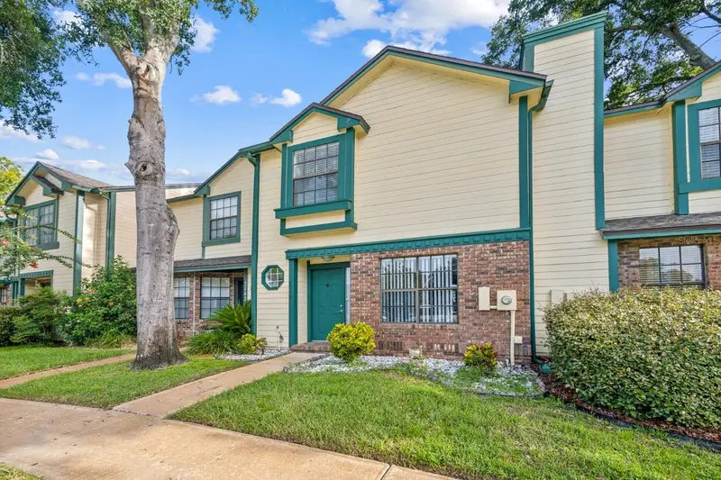 2748 Candlewood Ct, FL