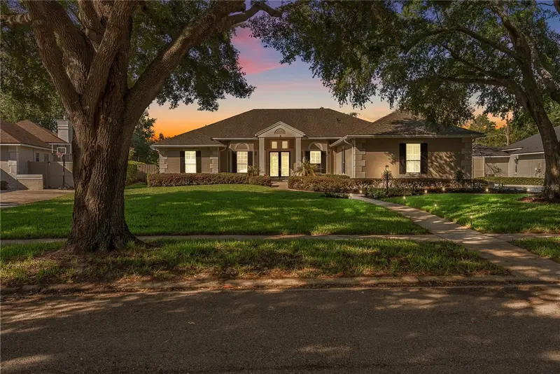 2016 Whitfield Ln, FL