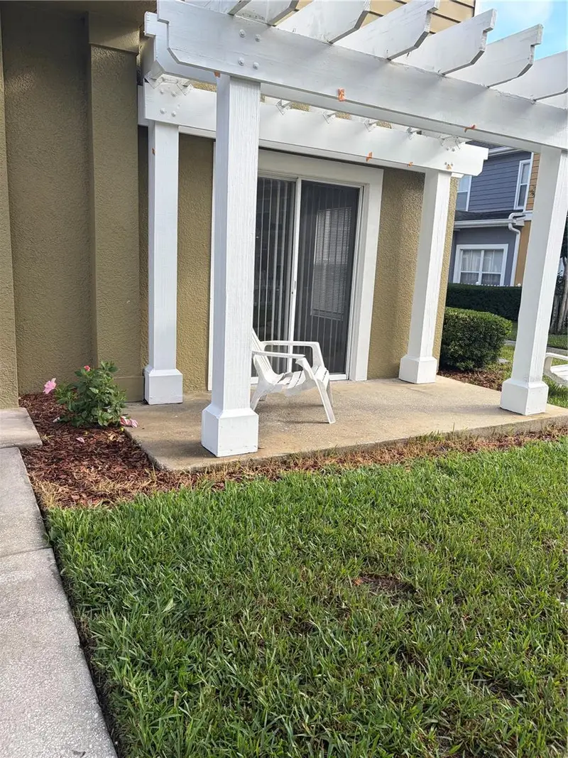 2610 Lodi Cir #102, FL
