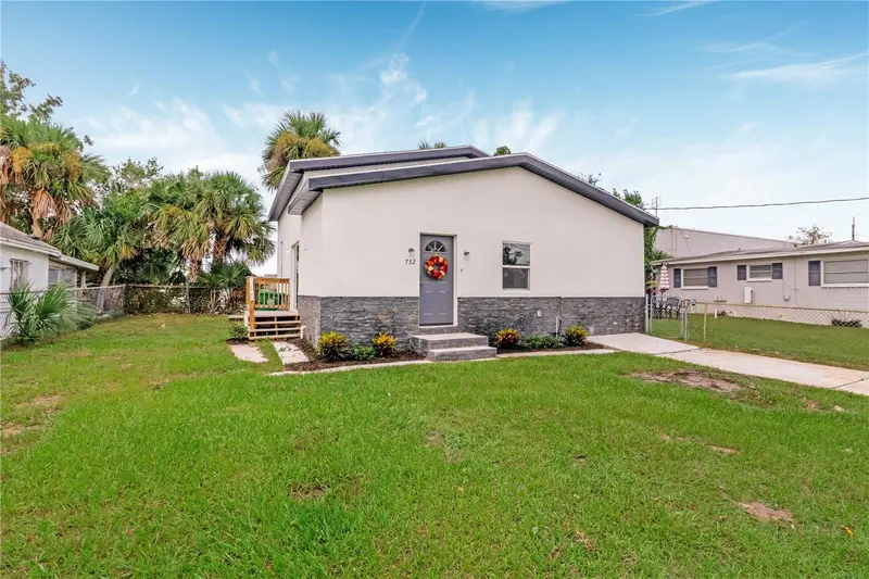 732 Avondale Ave, FL