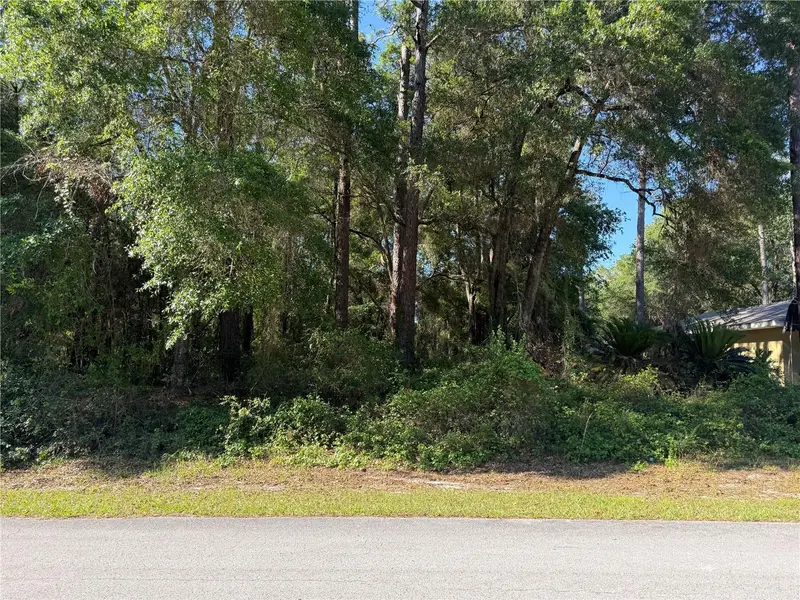 10927 N Airway Loop, FL