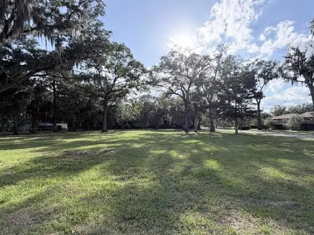 934 Ne 28th Ave, FL