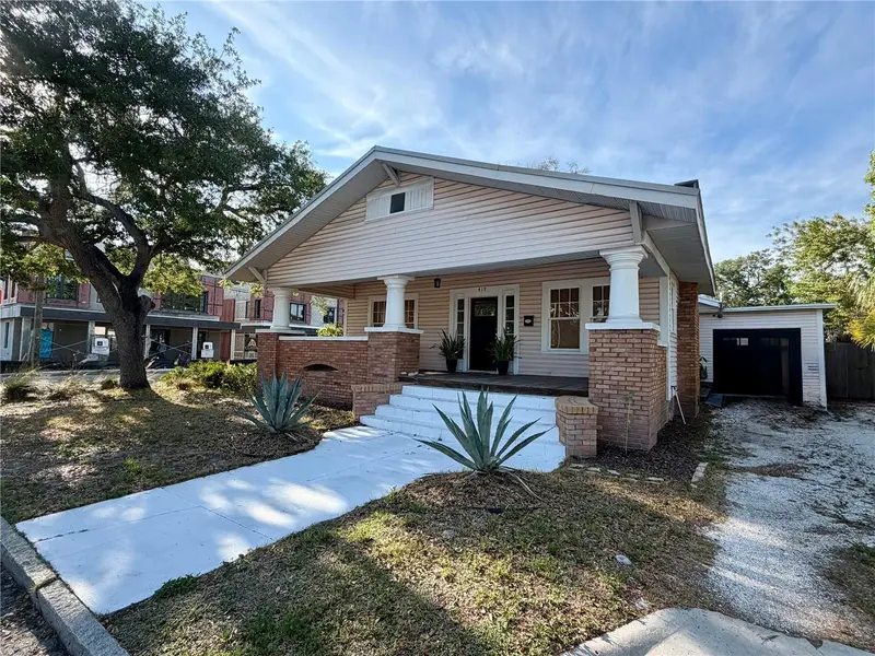 419 W Park Ave, FL